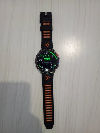 Reloj Inteligente Negro y Naranja