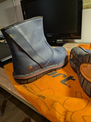 Botas Art azules nuevas