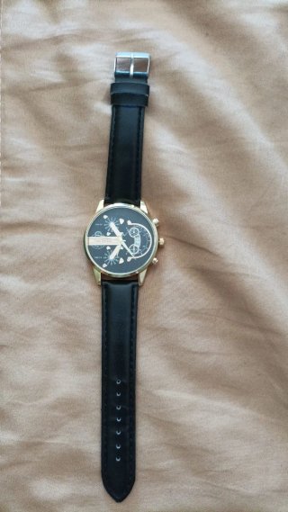 Reloj Viceroy Negro y Dorado