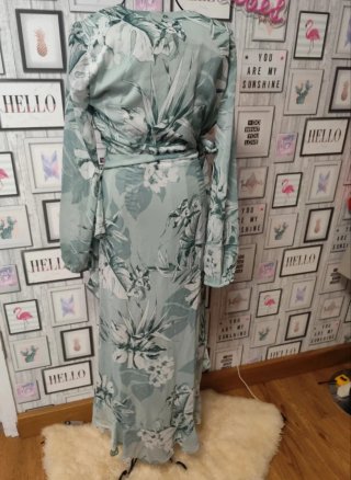 Vestido Guess floral verde y blanco