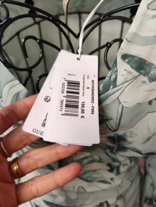 Vestido Guess floral verde y blanco