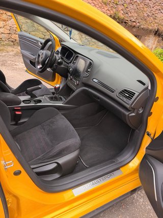 Renault Megane rs impoluto