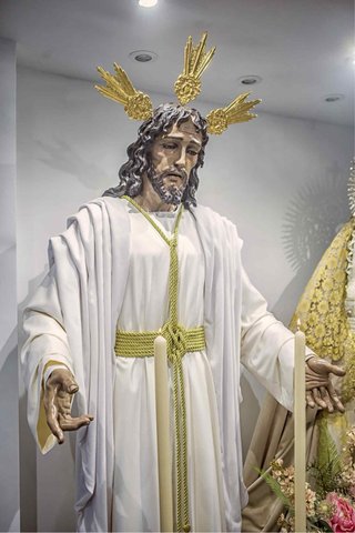 Cristo de tamaño natural.