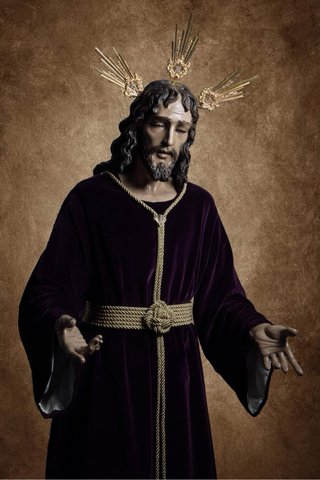 Cristo de tamaño natural.