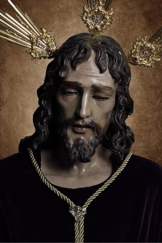 Cristo de tamaño natural.