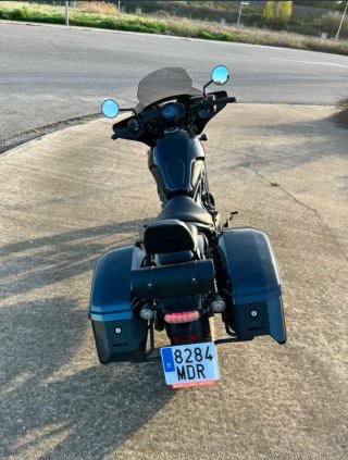 Honda Rebel 1100T Negra