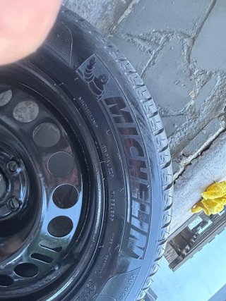 Rueda Michelin 225/55 R17