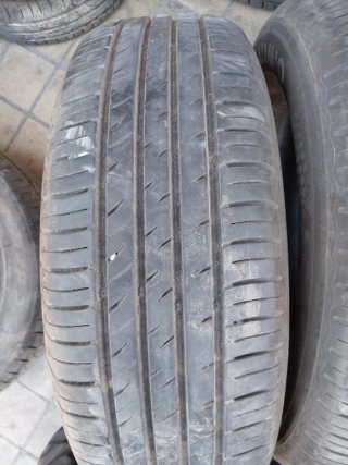 2 215/65R15 96H KUMHO