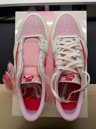 Jordan 1 Low Travis Scott Tropical Pink