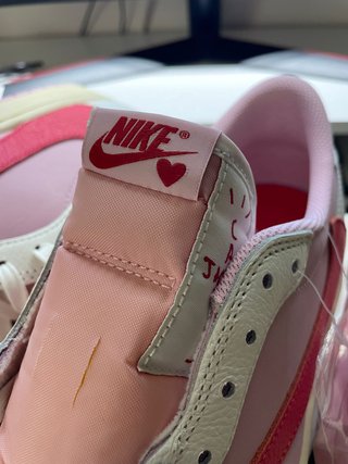 Jordan 1 Low Travis Scott Tropical Pink