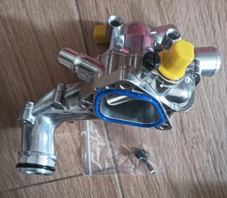 Carcasa Termostato Aluminio para motores de 1.6L