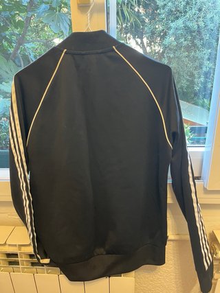 Sudadera Adidas Negra con Rayas Blancas