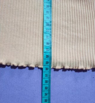 Top corto donna Tommy Jeans taglia S albicocca