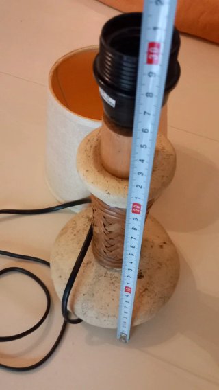 Lampada da tavolo vintage pietra e legno