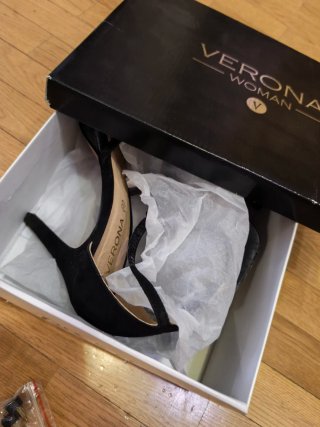 Zapatos de tacón negros para mujer