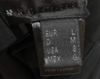 Vestido negro con pedrería