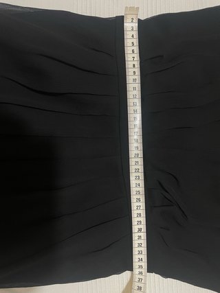 Vestido negro con pedrería