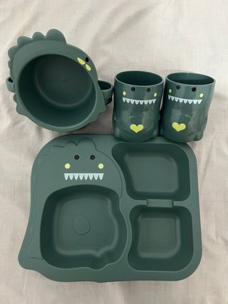 Juego Vajilla Infantil Dinosaurio Verde