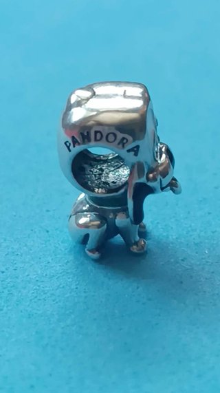 Charm Perrito Pluto Disney Plata Negro