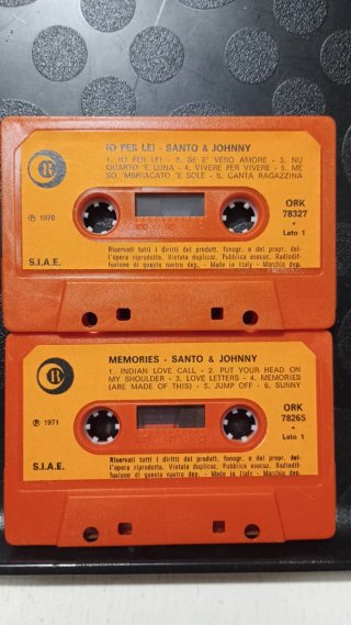 2 Musicassette Santo & Johnny