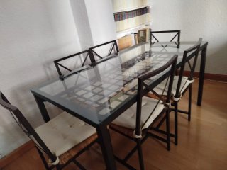 Mesa Comedor Cristal y 6 Sillas