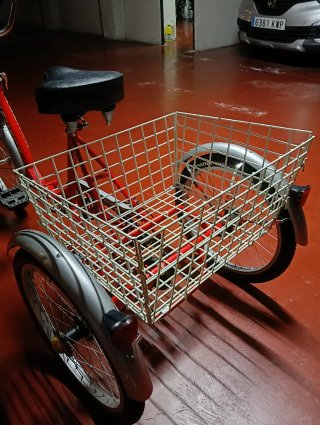 Triciclo per adulti Kentex rosso