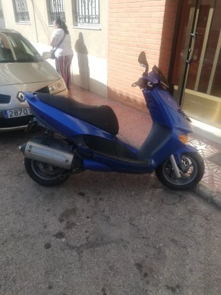 Aprilia Leonardo 150 Azul