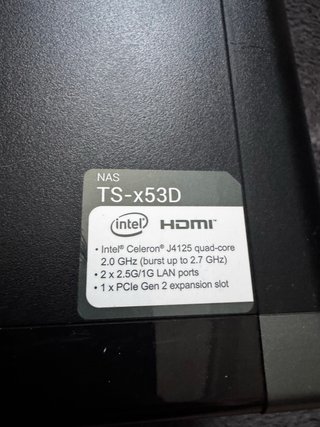 QNAP TS-453D NAS