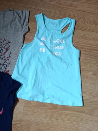 Lote 4 camisetas niña Talla S