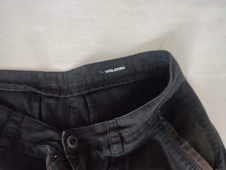 Pantalón corto cargo Volcom negro hombre