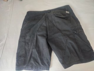 Pantalón corto cargo Volcom negro hombre