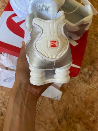 Nike Shox TL Plata y Blanco