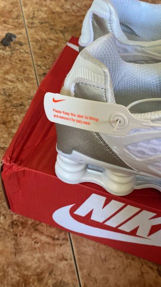 Nike Shox TL Plata y Blanco