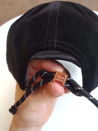 Gorra Miu Miu