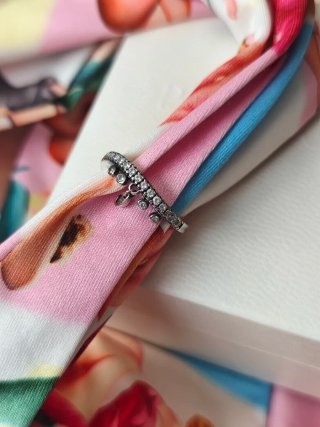 Anillo Pandora lágrimas