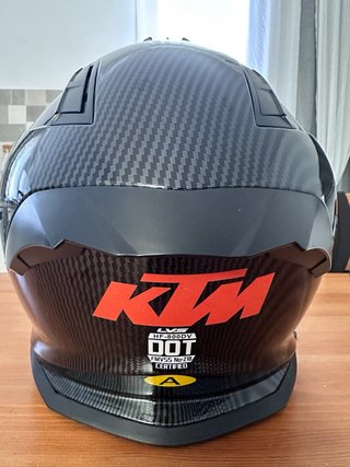 Casco KTM Motocross Morado y Negro. Nuevo.
