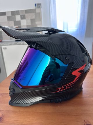 Casco KTM Motocross Morado y Negro. Nuevo.