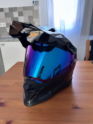 Casco KTM Motocross Morado y Negro. Nuevo.