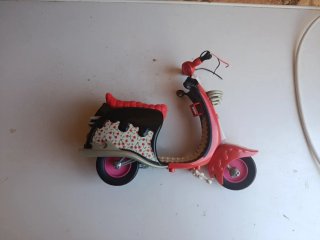 Ataúd, Coche y Moto Monster High