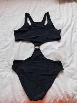 Bañador negro con aro