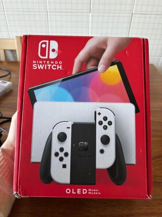 Nintendo Switch OLED Bianco