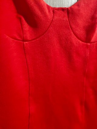Vestido rojo de tirantes