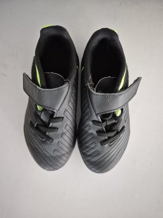 Scarpe calcetto Kipsta bimbo nero/verde