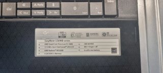 Portátil Acer AMD E2-3800 4GB RAM 500GB HDD
