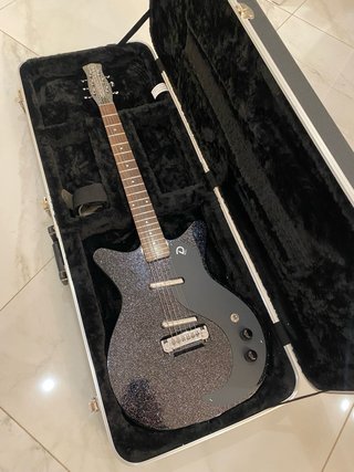 Vendo/Cambio Guitarra Danelectro 59 Black Sparkle