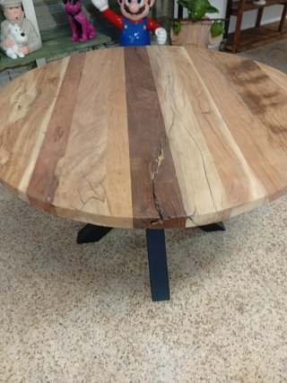 Mesa redonda madera y metal reciclado