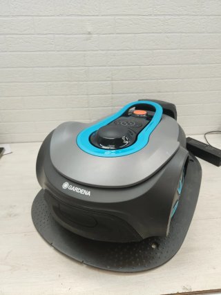 Robot cortacésped Gardena Smart Sileno 750m²