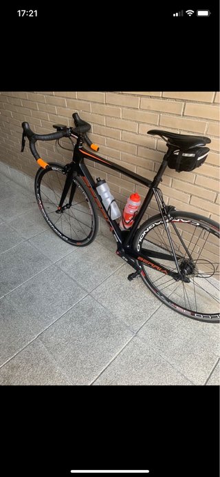 Bicicleta de carretera Berria talla 54