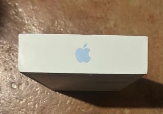 Caja iPhone 17 Azul Niebla completa 256 Gb Vacía