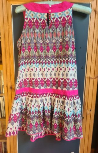 Vestido étnico boho chic Con pedrería y abalorios